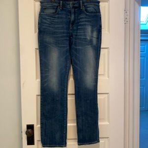 Lucky brand distressed jeans